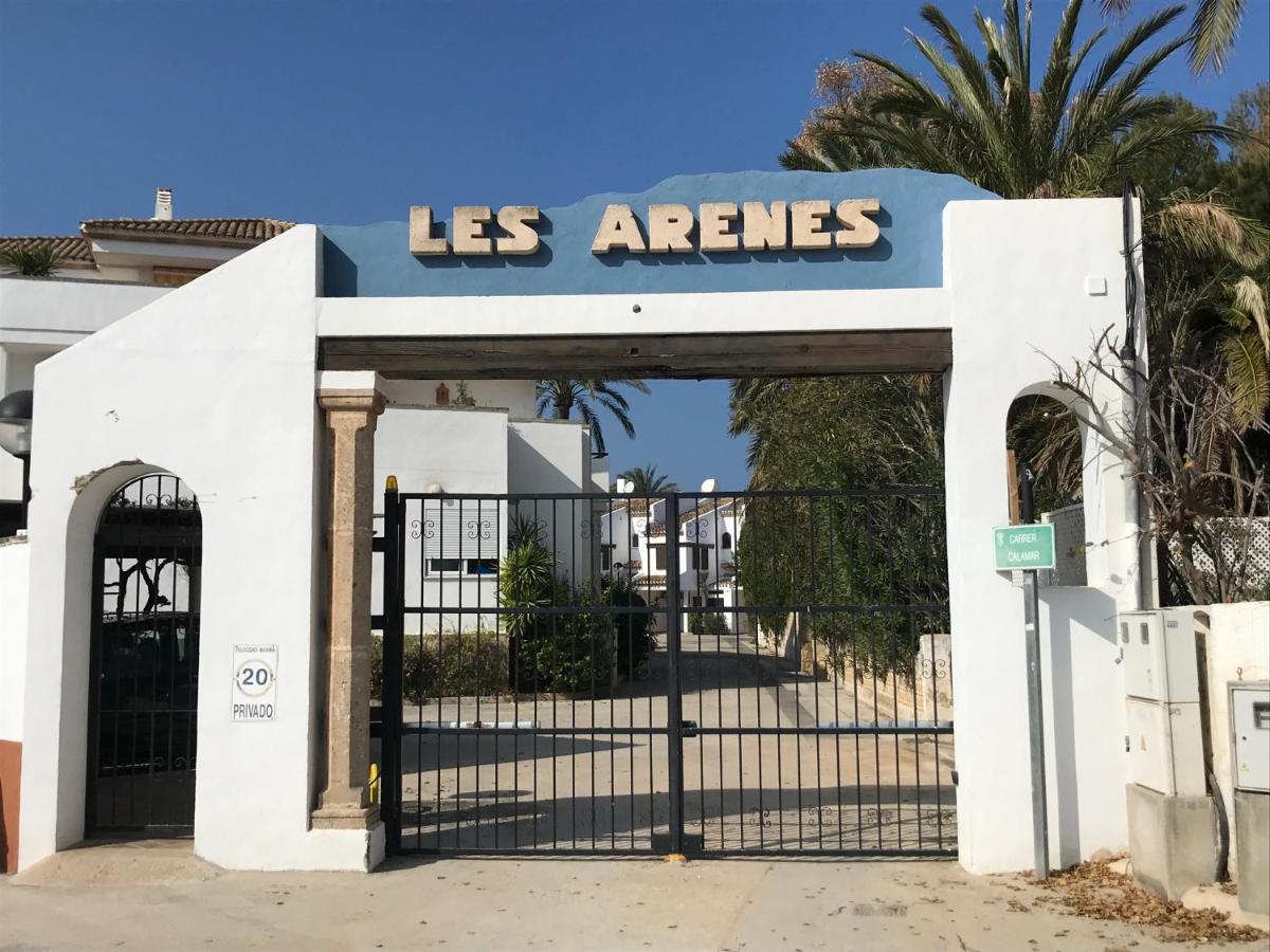 Primera línea de playa Dénia Exterior foto
